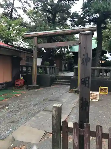 神明神社の鳥居