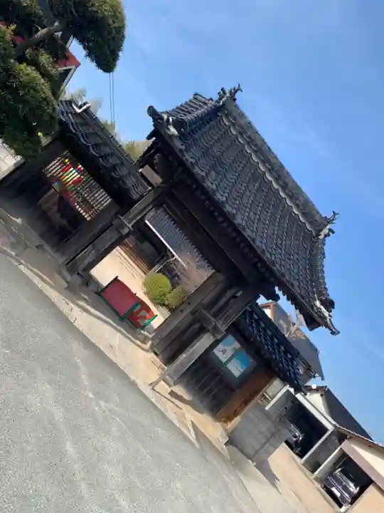 九品寺の山門・神門