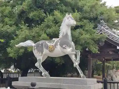 大窪八幡宮の像
