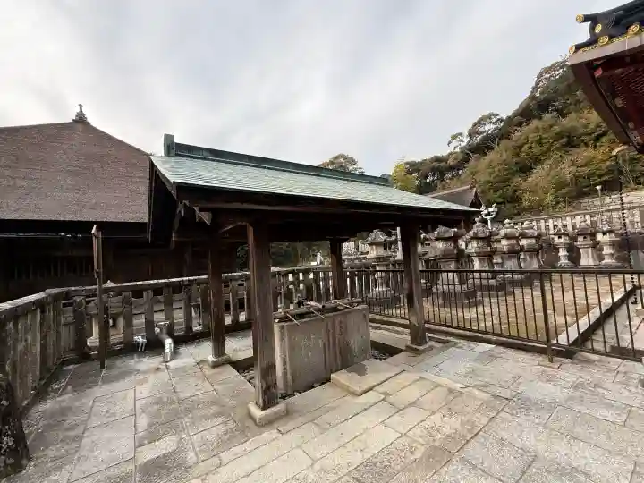 瀧山東照宮の{uncategorized: "未分類", other: "その他", undefined: "問題あり", building: "その他建物", grave: "お墓", sacred_gate: "鳥居", guardian: "狛犬", statue: "像", buddha: "仏像", history: "歴史", nature: "自然", garden: "庭園", animal: "動物", pagoda: "塔", temizu: "手水舎", mountain_gate: "山門・神門", sanctuary: "本殿・本堂", subordinate: "末社・摂社", art: "芸術", scenery: "景色", jizo: "地蔵", ema: "絵馬", goshuin: "御朱印", omikuji: "おみくじ", items: "授与品その他", amulet: "お守り", goshuincho: "御朱印帳", eats: "食事", festival: "お祭り", votive_dance: "神楽", shichigosan: "七五三参", wedding: "結婚式", experience: "体験その他", initially: "初詣", around: "周辺", anti_infection: "感染症対策"}