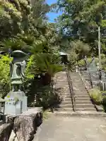 恩山寺の{uncategorized: "未分類", other: "その他", undefined: "問題あり", building: "その他建物", grave: "お墓", sacred_gate: "鳥居", guardian: "狛犬", statue: "像", buddha: "仏像", history: "歴史", nature: "自然", garden: "庭園", animal: "動物", pagoda: "塔", temizu: "手水舎", mountain_gate: "山門・神門", sanctuary: "本殿・本堂", subordinate: "末社・摂社", art: "芸術", scenery: "景色", jizo: "地蔵", ema: "絵馬", goshuin: "御朱印", omikuji: "おみくじ", items: "授与品その他", amulet: "お守り", goshuincho: "御朱印帳", eats: "食事", festival: "お祭り", votive_dance: "神楽", shichigosan: "七五三参", wedding: "結婚式", experience: "体験その他", initially: "初詣", around: "周辺", anti_infection: "感染症対策"}