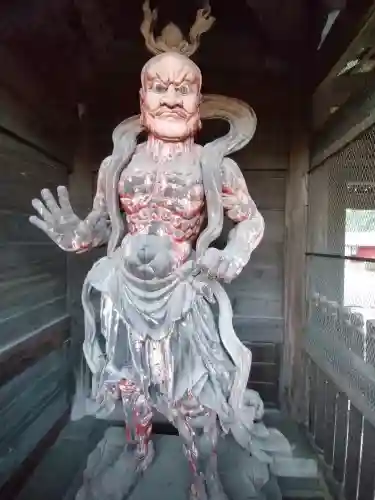 根来寺の{uncategorized: "未分類", other: "その他", undefined: "問題あり", building: "その他建物", grave: "お墓", sacred_gate: "鳥居", guardian: "狛犬", statue: "像", buddha: "仏像", history: "歴史", nature: "自然", garden: "庭園", animal: "動物", pagoda: "塔", temizu: "手水舎", mountain_gate: "山門・神門", sanctuary: "本殿・本堂", subordinate: "末社・摂社", art: "芸術", scenery: "景色", jizo: "地蔵", ema: "絵馬", goshuin: "御朱印", omikuji: "おみくじ", items: "授与品その他", amulet: "お守り", goshuincho: "御朱印帳", eats: "食事", festival: "お祭り", votive_dance: "神楽", shichigosan: "七五三参", wedding: "結婚式", experience: "体験その他", initially: "初詣", around: "周辺", anti_infection: "感染症対策"}