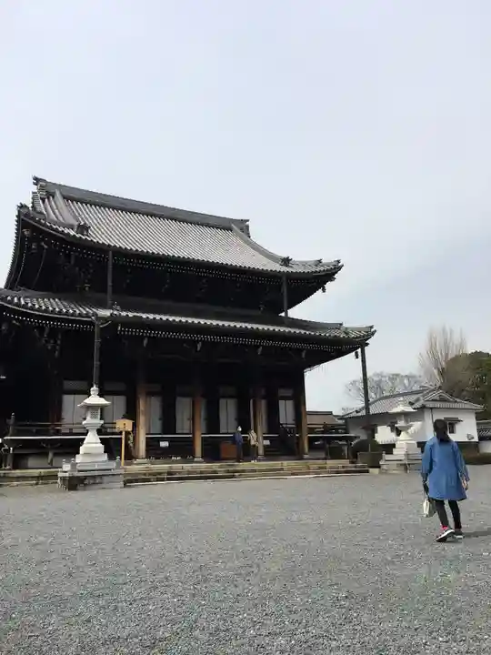 興正寺の本殿・本堂
