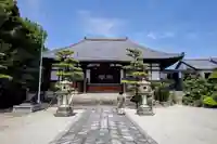 隣松寺の本殿・本堂