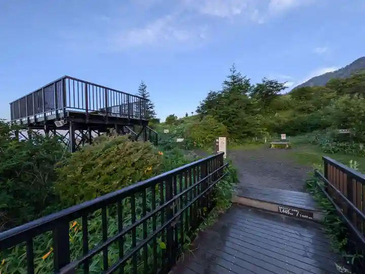 赤薙山神社の周辺