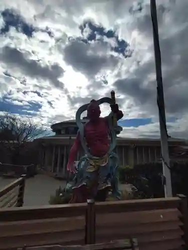 最福寺別院江の島大師の像