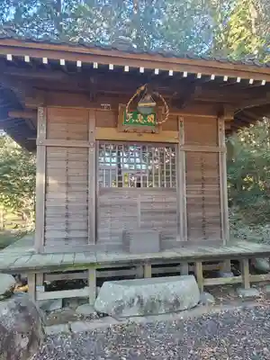 鶏足寺のその他建物