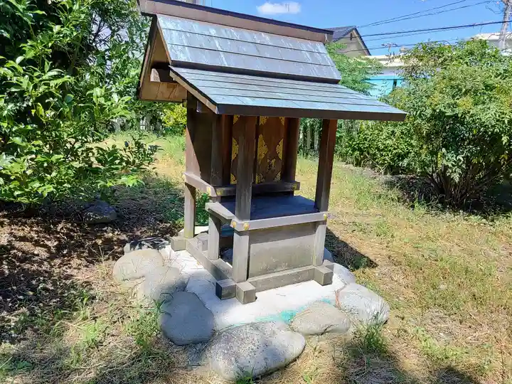 八王子社の末社・摂社