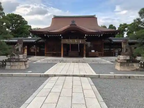 城南宮の本殿・本堂