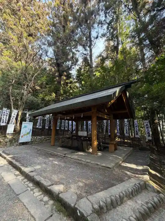 熊野本宮大社の{uncategorized: "未分類", other: "その他", undefined: "問題あり", building: "その他建物", grave: "お墓", sacred_gate: "鳥居", guardian: "狛犬", statue: "像", buddha: "仏像", history: "歴史", nature: "自然", garden: "庭園", animal: "動物", pagoda: "塔", temizu: "手水舎", mountain_gate: "山門・神門", sanctuary: "本殿・本堂", subordinate: "末社・摂社", art: "芸術", scenery: "景色", jizo: "地蔵", ema: "絵馬", goshuin: "御朱印", omikuji: "おみくじ", items: "授与品その他", amulet: "お守り", goshuincho: "御朱印帳", eats: "食事", festival: "お祭り", votive_dance: "神楽", shichigosan: "七五三参", wedding: "結婚式", experience: "体験その他", initially: "初詣", around: "周辺", anti_infection: "感染症対策"}