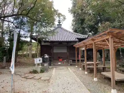 萩原寺の本殿・本堂