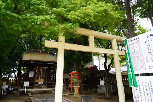 福島稲荷神社の末社・摂社