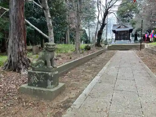 左馬神社の{uncategorized: "未分類", other: "その他", undefined: "問題あり", building: "その他建物", grave: "お墓", sacred_gate: "鳥居", guardian: "狛犬", statue: "像", buddha: "仏像", history: "歴史", nature: "自然", garden: "庭園", animal: "動物", pagoda: "塔", temizu: "手水舎", mountain_gate: "山門・神門", sanctuary: "本殿・本堂", subordinate: "末社・摂社", art: "芸術", scenery: "景色", jizo: "地蔵", ema: "絵馬", goshuin: "御朱印", omikuji: "おみくじ", items: "授与品その他", amulet: "お守り", goshuincho: "御朱印帳", eats: "食事", festival: "お祭り", votive_dance: "神楽", shichigosan: "七五三参", wedding: "結婚式", experience: "体験その他", initially: "初詣", around: "周辺", anti_infection: "感染症対策"}