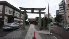 鶴見神社の鳥居