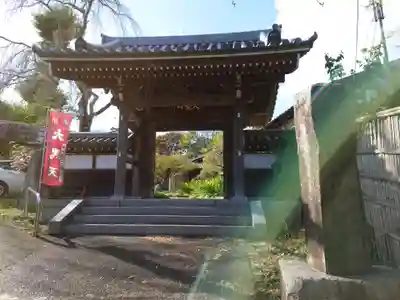 妙隆寺の山門・神門