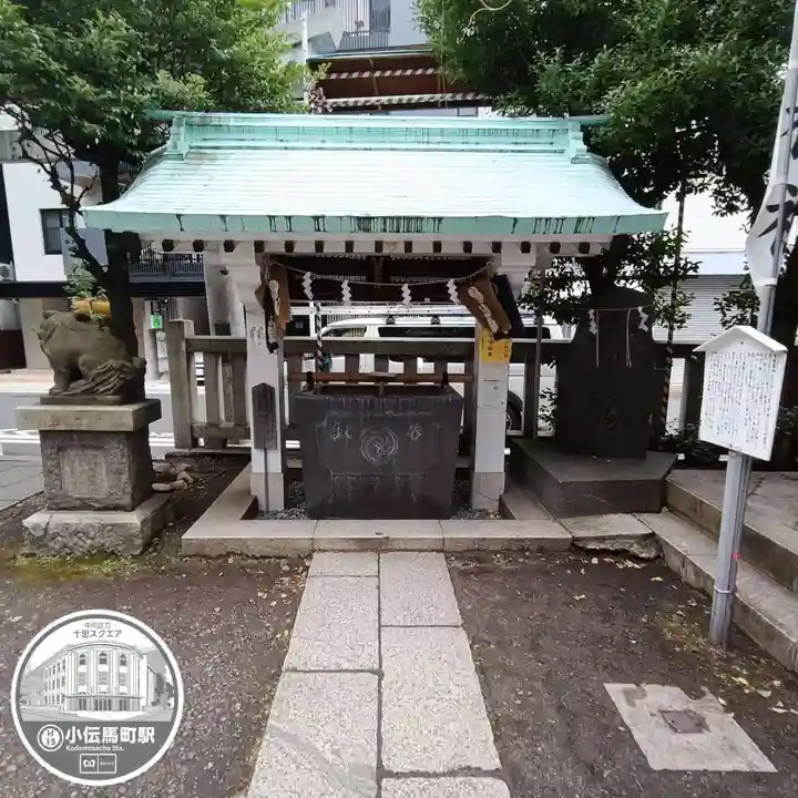 椙森神社の手水舎