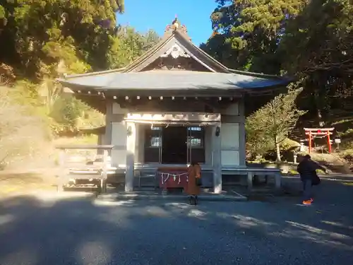 村山浅間神社の本殿