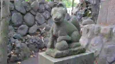 御嶽山神社の狛犬
