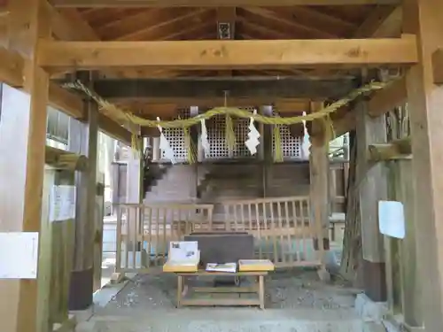 原野八幡宮の本殿