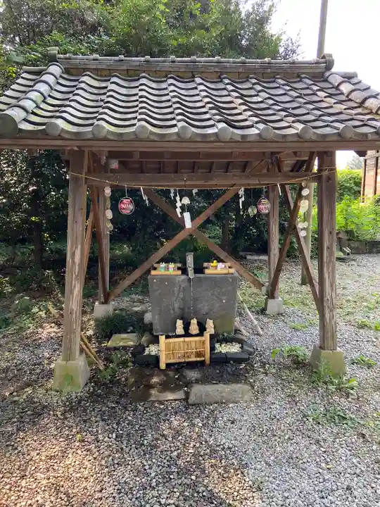 網戸神社の手水舎