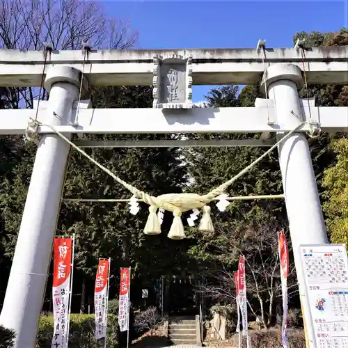 滑川神社 - 仕事と子どもの守り神の鳥居