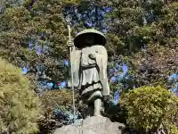 川崎大師(平間寺)の{uncategorized: "未分類", other: "その他", undefined: "問題あり", building: "その他建物", grave: "お墓", sacred_gate: "鳥居", guardian: "狛犬", statue: "像", buddha: "仏像", history: "歴史", nature: "自然", garden: "庭園", animal: "動物", pagoda: "塔", temizu: "手水舎", mountain_gate: "山門・神門", sanctuary: "本殿・本堂", subordinate: "末社・摂社", art: "芸術", scenery: "景色", jizo: "地蔵", ema: "絵馬", goshuin: "御朱印", omikuji: "おみくじ", items: "授与品その他", amulet: "お守り", goshuincho: "御朱印帳", eats: "食事", festival: "お祭り", votive_dance: "神楽", shichigosan: "七五三参", wedding: "結婚式", experience: "体験その他", initially: "初詣", around: "周辺", anti_infection: "感染症対策"}