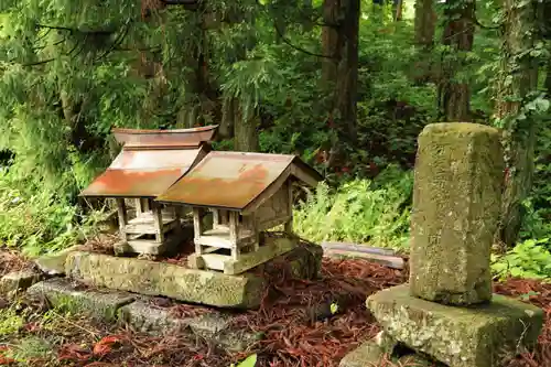 御札神社の末社