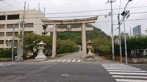 愛媛縣護國神社の鳥居