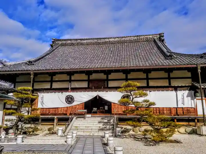 龍泉寺の本殿・本堂