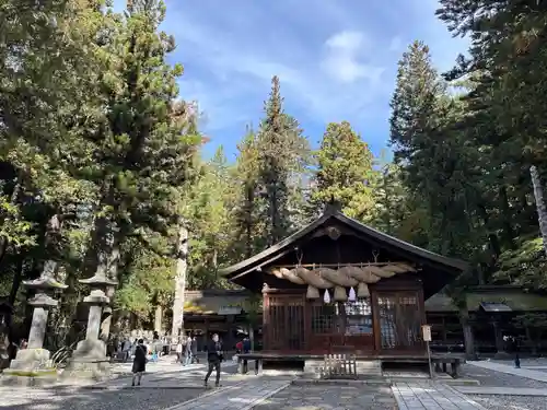 諏訪大社下社春宮(長野県)