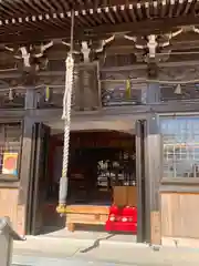 金井神社の本殿