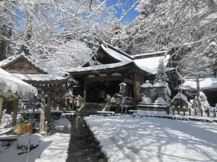 正法寺の本殿