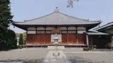 長学寺の本殿・本堂