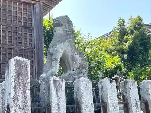 八幡神社の狛犬