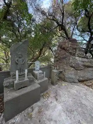 淡島神社の{uncategorized: "未分類", other: "その他", undefined: "問題あり", building: "その他建物", grave: "お墓", sacred_gate: "鳥居", guardian: "狛犬", statue: "像", buddha: "仏像", history: "歴史", nature: "自然", garden: "庭園", animal: "動物", pagoda: "塔", temizu: "手水舎", mountain_gate: "山門・神門", sanctuary: "本殿・本堂", subordinate: "末社・摂社", art: "芸術", scenery: "景色", jizo: "地蔵", ema: "絵馬", goshuin: "御朱印", omikuji: "おみくじ", items: "授与品その他", amulet: "お守り", goshuincho: "御朱印帳", eats: "食事", festival: "お祭り", votive_dance: "神楽", shichigosan: "七五三参", wedding: "結婚式", experience: "体験その他", initially: "初詣", around: "周辺", anti_infection: "感染症対策"}