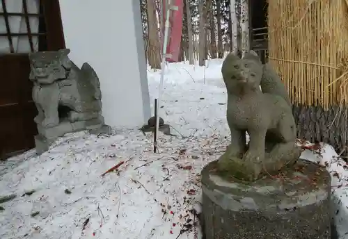 名寄神社の狛犬