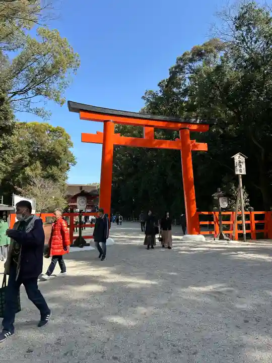 賀茂御祖神社(下鴨神社)の{uncategorized: "未分類", other: "その他", undefined: "問題あり", building: "その他建物", grave: "お墓", sacred_gate: "鳥居", guardian: "狛犬", statue: "像", buddha: "仏像", history: "歴史", nature: "自然", garden: "庭園", animal: "動物", pagoda: "塔", temizu: "手水舎", mountain_gate: "山門・神門", sanctuary: "本殿・本堂", subordinate: "末社・摂社", art: "芸術", scenery: "景色", jizo: "地蔵", ema: "絵馬", goshuin: "御朱印", omikuji: "おみくじ", items: "授与品その他", amulet: "お守り", goshuincho: "御朱印帳", eats: "食事", festival: "お祭り", votive_dance: "神楽", shichigosan: "七五三参", wedding: "結婚式", experience: "体験その他", initially: "初詣", around: "周辺", anti_infection: "感染症対策"}