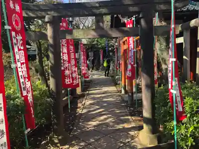 花園稲荷神社の鳥居