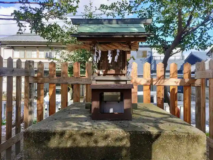 石刀神社の末社・摂社