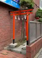 町田稲荷の鳥居