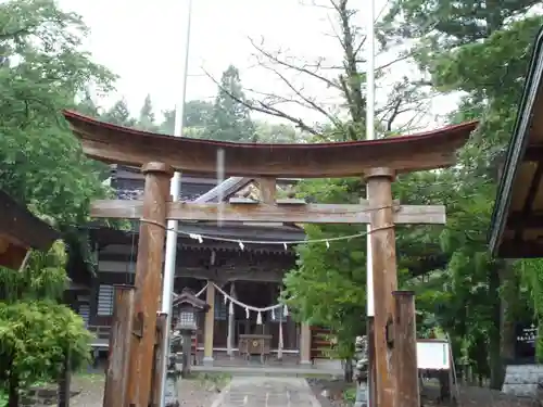 山口八幡宮の鳥居