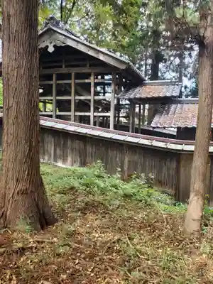依田神社の本殿・本堂