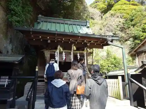 銭洗弁財天宇賀福神社(神奈川県)