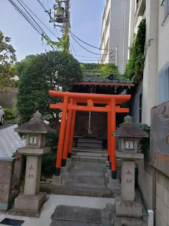 繁栄稲荷神社の本殿・本堂