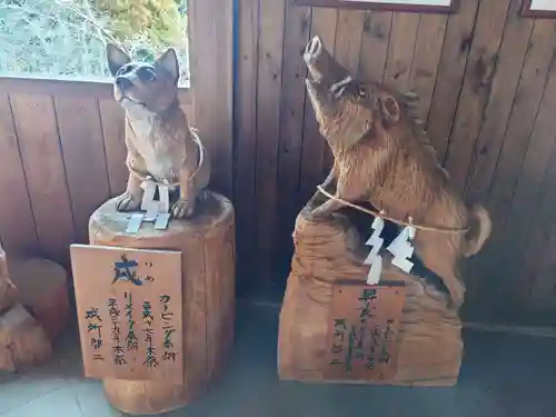 伊太祁曽神社の像