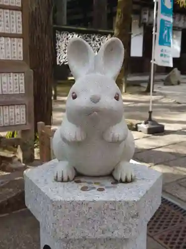 岡崎神社の狛犬