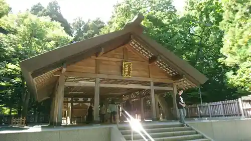 開拓神社の本殿