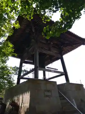 超勝寺（西超勝寺）の{uncategorized: "未分類", other: "その他", undefined: "問題あり", building: "その他建物", grave: "お墓", sacred_gate: "鳥居", guardian: "狛犬", statue: "像", buddha: "仏像", history: "歴史", nature: "自然", garden: "庭園", animal: "動物", pagoda: "塔", temizu: "手水舎", mountain_gate: "山門・神門", sanctuary: "本殿・本堂", subordinate: "末社・摂社", art: "芸術", scenery: "景色", jizo: "地蔵", ema: "絵馬", goshuin: "御朱印", omikuji: "おみくじ", items: "授与品その他", amulet: "お守り", goshuincho: "御朱印帳", eats: "食事", festival: "お祭り", votive_dance: "神楽", shichigosan: "七五三参", wedding: "結婚式", experience: "体験その他", initially: "初詣", around: "周辺", anti_infection: "感染症対策"}