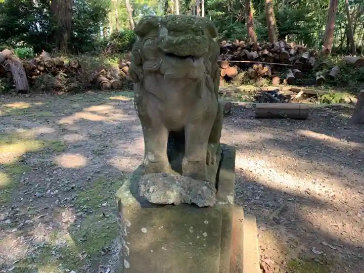 八幡神社の狛犬