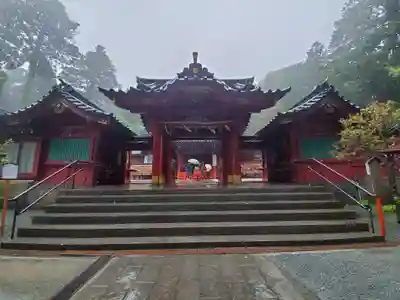 箱根神社の山門・神門